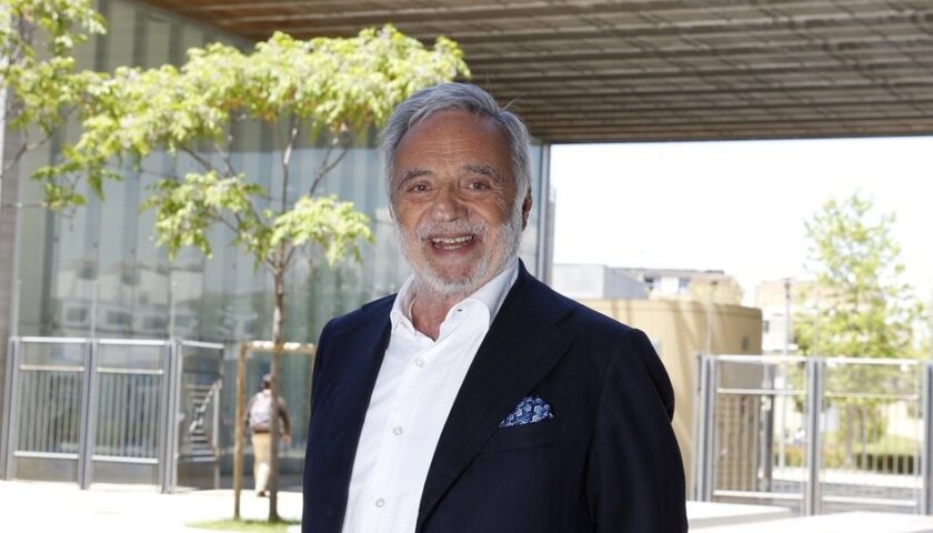 Campania, muore Gino Nicolais