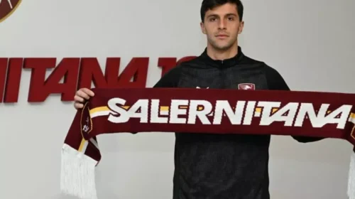 Il difensore Matteo Arena è un calciatore della Salernitana