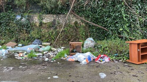 Cava de’ Tirreni, denuncia Anpana: degrado e rifiuti in via De Marinis