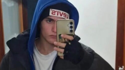 Sapri, Carlo morto a 17 anni per sospetta miocardite: salma sequestrata Sapri, Carlo morto a 17 anni per sospetta miocardite: salma sequestrata