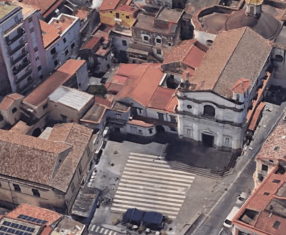 Domani abbattimento dei due elementi abusivi presenti in piazza Corpo di Cristo e via Malet