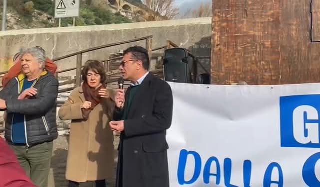 Vietri sul Mare, il sindaco De Simone: “Si allo sviluppo economico, non all’allargamento del porto”