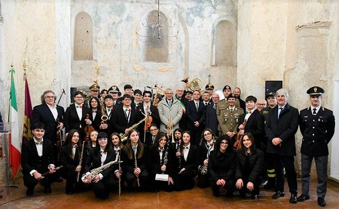 Campagna: ulivo e targa nel ricordo del Martire della Polizia di Stato Giovanni Palatucci