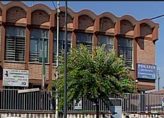 Rubano carburante da azienda agricola a Battipaglia: 4 arresti