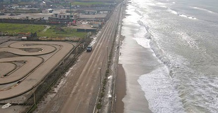 Maltempo, le mareggiate provocano altri danni sul litorale di Pontecagnano