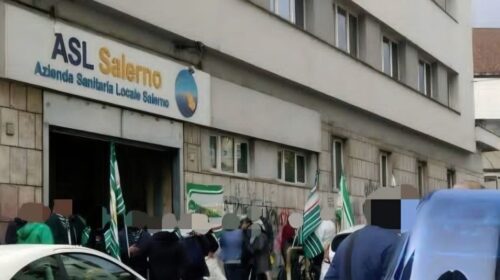Vertenza Asl Salerno, la Regione Campania apre alla sospensione del bando: confermato lo sciopero