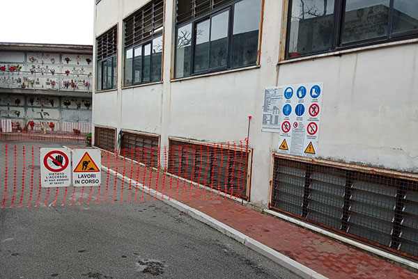 Pagani, il maltempo accelera i lavori nel cimitero