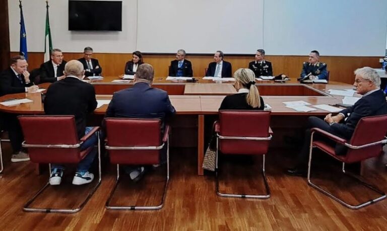 Allarme sicurezza negli istituti: vertice in Prefettura a Salerno dopo i gravi fatti di cronaca