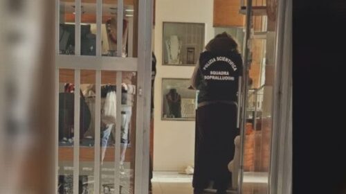 Salerno, “spaccata” in pieno centro nella gioielleria tra piazza Portanova e via Mercanti