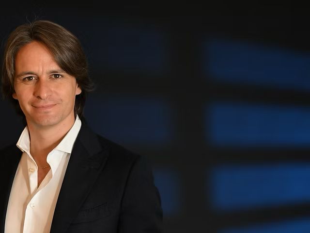 Pagani, Pietro Sessa (Forza Italia): Le periferie abbandonate: strade distrutte, rifiuti ovunque e nessuna sicurezza