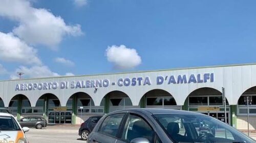 Aeroporto Salerno, Luca Cascone: si lavora per migliorare le cose mentre i sottosegretari del governo scrivono post Aeroporto Salerno, Luca Cascone: si lavora per migliorare le cose mentre i sottosegretari del governo scrivono post