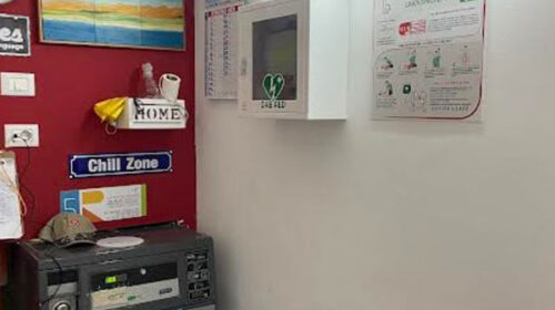 Salerno, installato defibrillatore automatico Dae h24 in una lavanderia in via Arce