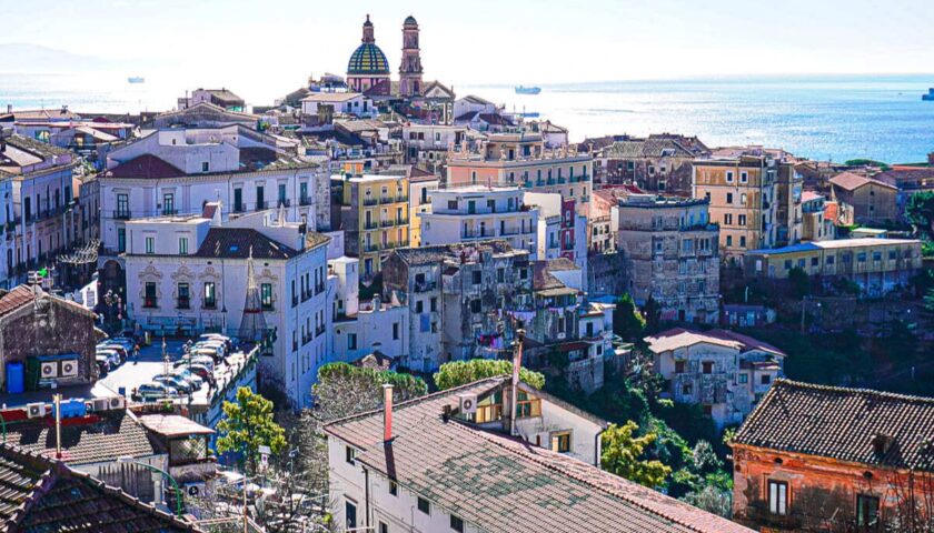 Vietri sul Mare: chiusura plesso scolastico “Prezzolini”, l’amministrazione De Simone precisa