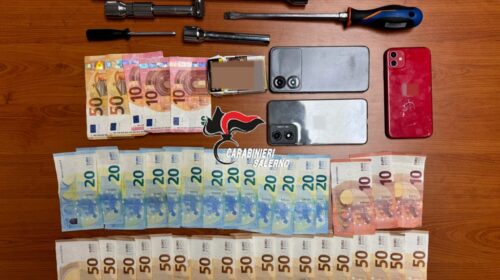 Positano, spaccio di droga e arnesi da scasso: due arresti