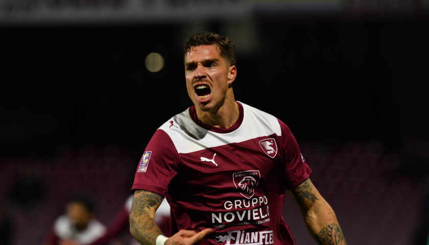 Salernitana, Molina: “Impegno, voglia e aggressività per tornare alla vittoria”