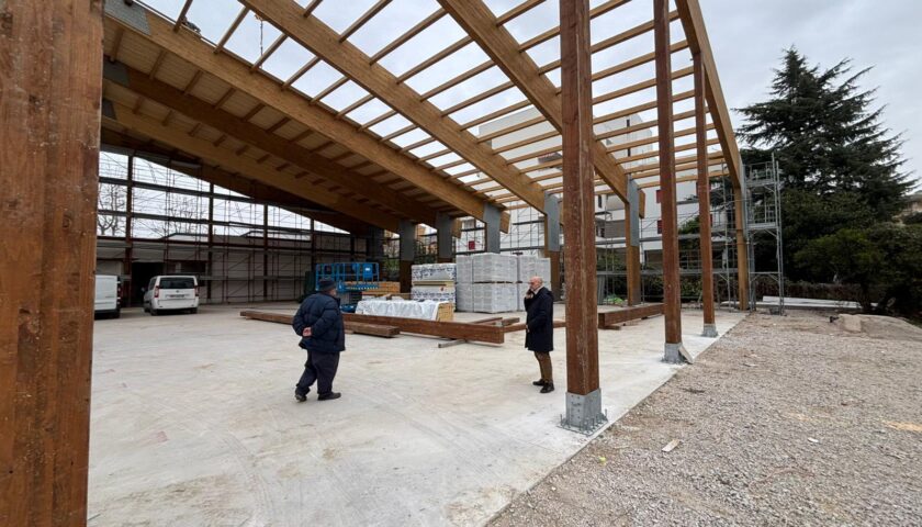 Nuovo palazzetto a Mariconda, annuncio dell’assessore Loffredo: “Pronto tra aprile e maggio”