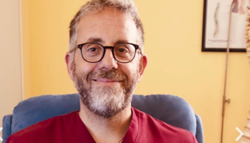 Scoliosi idiopatica e dorso curvo in età evolutiva: a Salerno convegno multidisciplinare su prevenzione, diagnosi precoce e terapie innovative