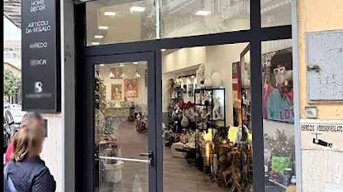 Salerno, furto nella notte in un negozio di Torrione