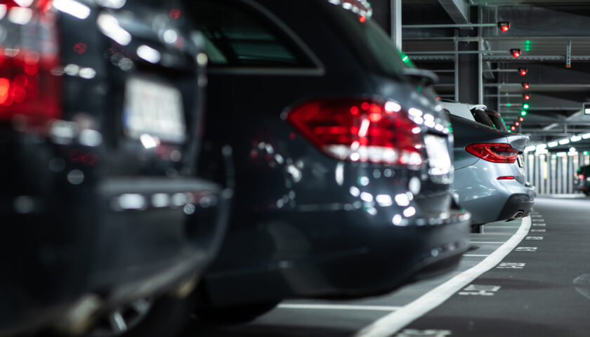 HO IMPEDITO L’ACCESSO AD UN POSTO AUTO IN ATTESA CHE ARRIVASSE LA MIA AMICA: LO POTEVO FARE?