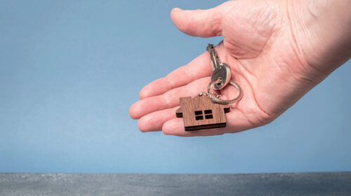 NON MI CONSEGNANO LE CHIAVI DI UN APPARTAMENTO REGOLARMENTE PRESO IN FITTO: POSSO ENTRARE COMUNQUE?