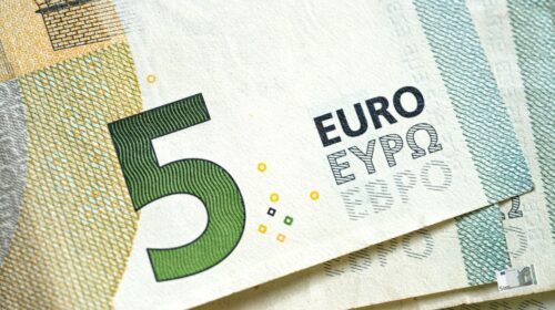 Deposito minimo di 5 euro: la soluzione perfetta per i salernitani che vogliono giocare e scommettere senza impegni elevati