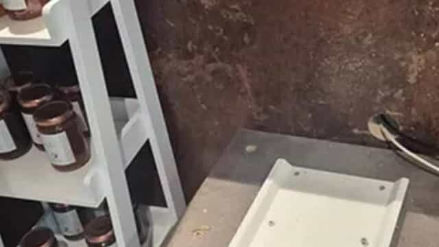 Agropoli, furto notturno in pasticceria: rubato registratore di cassa