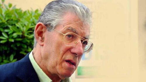 Politica in lutto, muore il senatùr Umberto Bossi