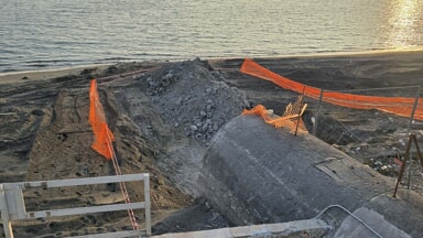 Salerno, ripascimento Torrione: demolito il “chiavicone”