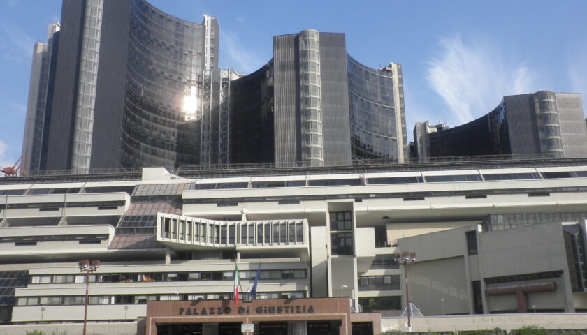 Pizzo e spaccio di droga con il clan: 80 anni per 14 imputati tra Scafati e Boscoreale