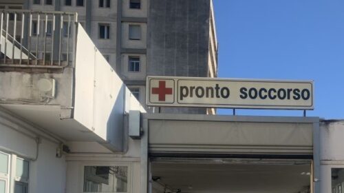 Video al Pronto soccorso di Salerno: in arrivo sanzioni Video al Pronto soccorso di Salerno: in arrivo sanzioni