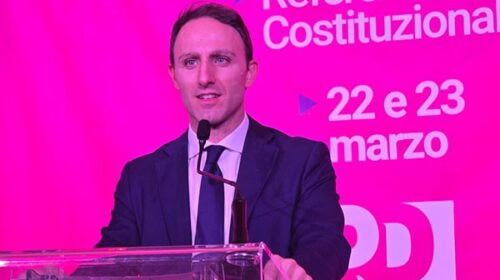 Referendum, il PD in piazza a Napoli. Piero De Luca, “Difendiamo Costituzione e magistratura”