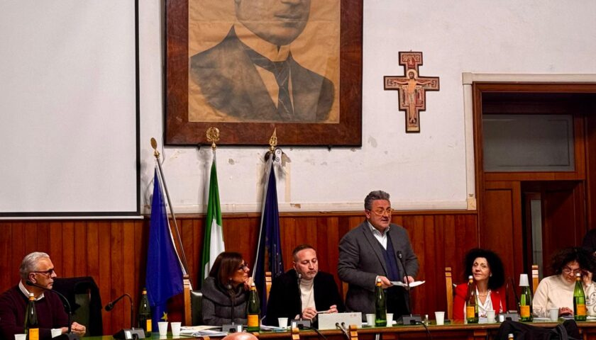 Sarno, approvata la definizione agevolata dei tributi locali: sostegno a cittadini e imprese