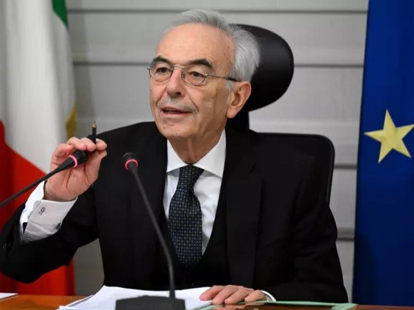 La Corte costituzionale nelle scuole: il presidente Amoroso al liceo Tasso di Salerno