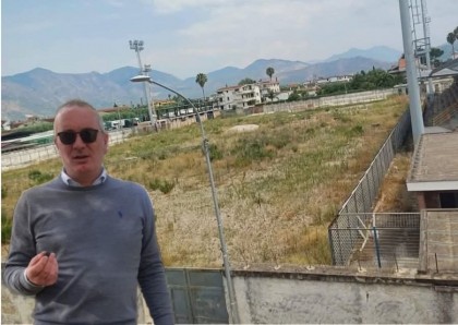 San Marzano sul Sarno. Campo sportivo incompiuto, Annunziata: “Così si buttano soldi pubblici”