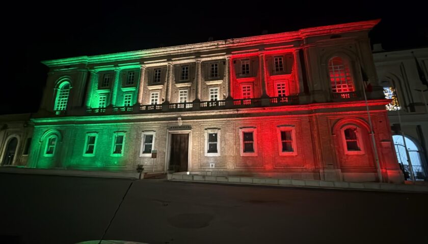 Mercato San Severino “M’illumino di sostenibilità: con il relamping il Municipio a led diventa eco e virtuoso