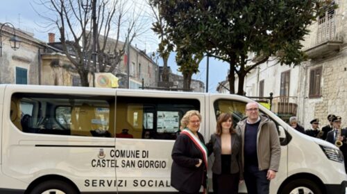  Castel San Giorgio, nuovo mezzo per il trasporto sociale: potenziati i servizi per studenti e cittadini con disabilità