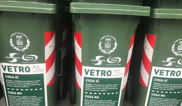 Bellizzi, pugno duro del sindaco Domenico Volpe sui rifiuti: “Stop ai bidoni in strada tutto il giorno”