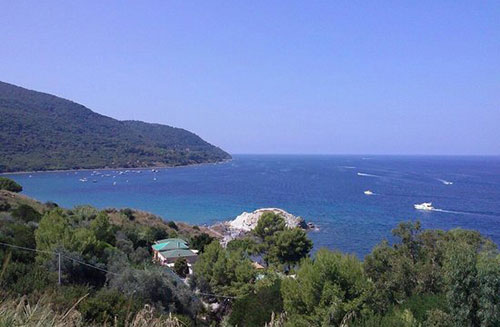 Agropoli, lavori non a norma: la Guardia di Finanza sequestra un lido