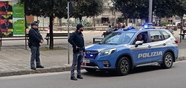 Salerno, blitz nella movida: controlli e sequestri