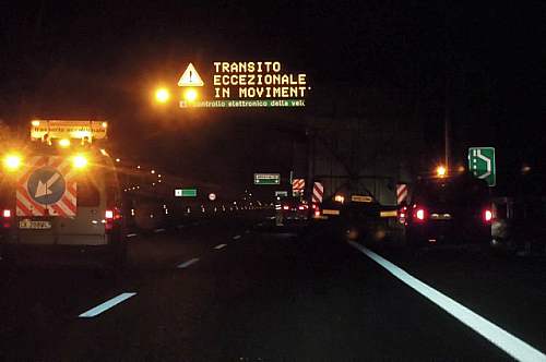 Salerno, trasporto eccezionale nella notte: divieti e percorso