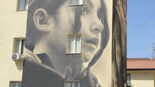 Salerno, rimosso alle  Fornelle il condizionatore dal Muro d’Artista
