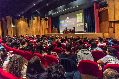 Il Conservatorio Martucci sbarca su WhatsApp: nasce il canale ufficiale