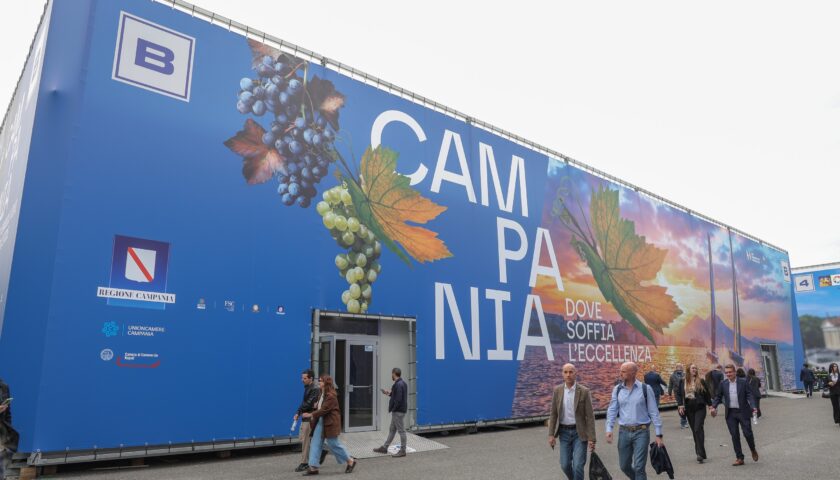 Vinitaly 2026, presentata Praesentia. Gusto di Campania Divina: l’enogastronomia leva strategica per il turismo regionale