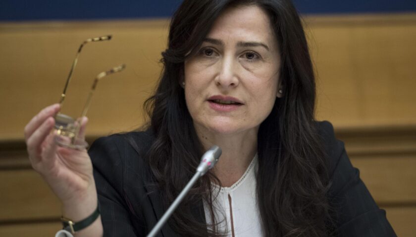 Fine vita: anche in Campania parte la mobilitazione dell’Associazione Luca Coscioni contro la legge del governo