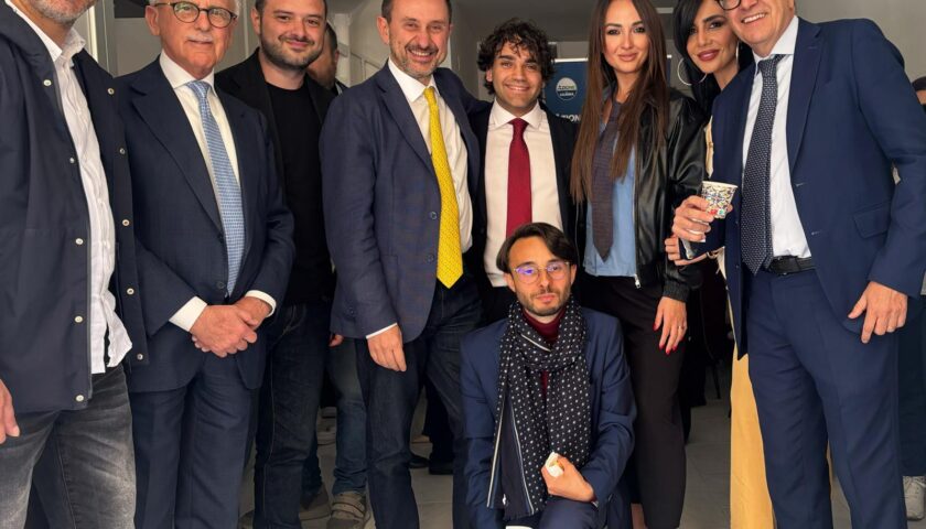 Azione: massimo sostegno ad Armando Zambrano con Ettore Rosato a Salerno