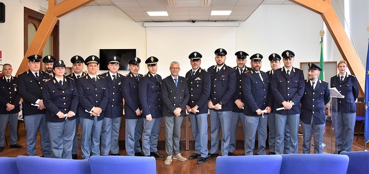 Salerno: consegnati i riconoscimenti ai Poliziotti che si sono distinti in servizio