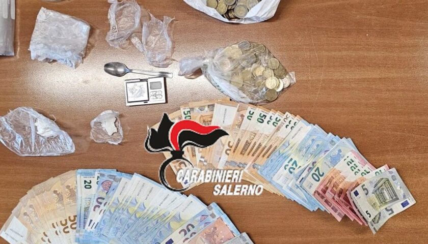 Trovato con cocaina e soldi in casa, 29enne di Scafati nei guai