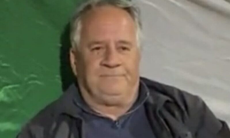 Si incatena davanti all’ospedale di Agropoli, appello a Mattarella a Meloni: “riattivare il Pronto soccorso”