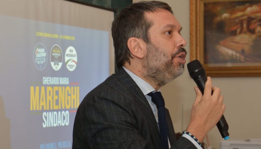 Salerno, Marenghi lancia la proposta di una spiaggia libera pet-friendly per gli amanti degli animali