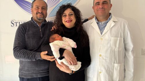 Marika, la bambina attesa 30 anni: parto da record ad Agropoli grazie all’equipe diretta da Mario Polichetti Marika, la bambina attesa 30 anni: parto da record ad Agropoli grazie all’equipe diretta da Mario Polichetti